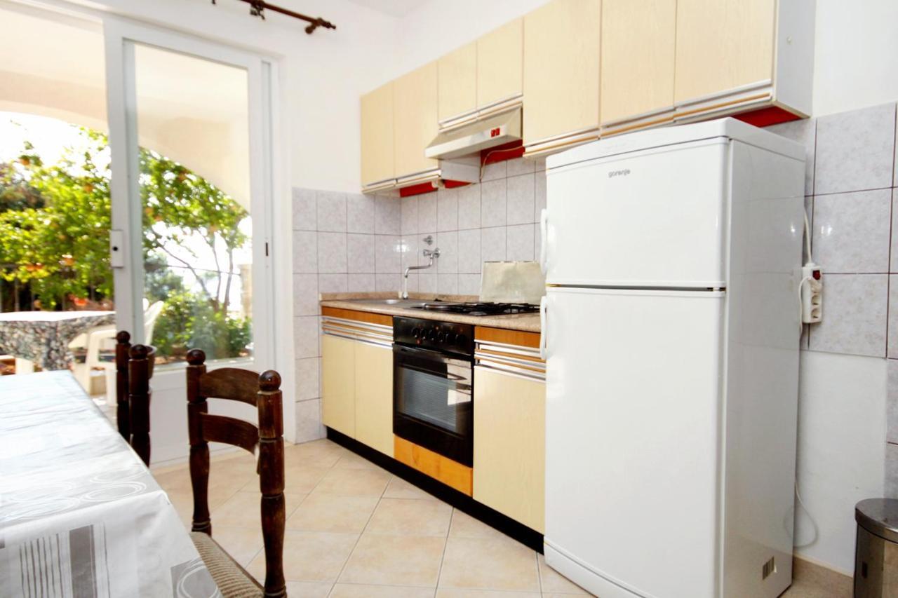 Apartments With A Parking Space Zavalatica, Korcula - 4453 ภายนอก รูปภาพ