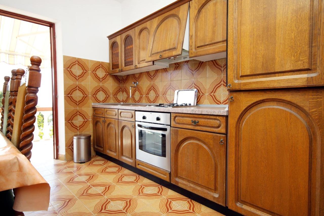Apartments With A Parking Space Zavalatica, Korcula - 4453 ภายนอก รูปภาพ